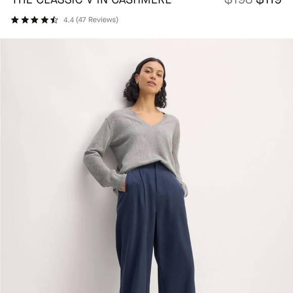 Everlane Classic V-Neck Cashmere Women's Sweater - Picture 2 of 8
